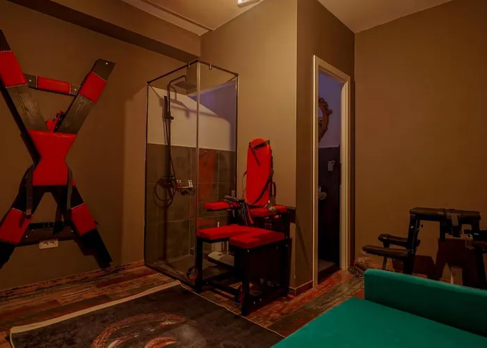 Kinky Room